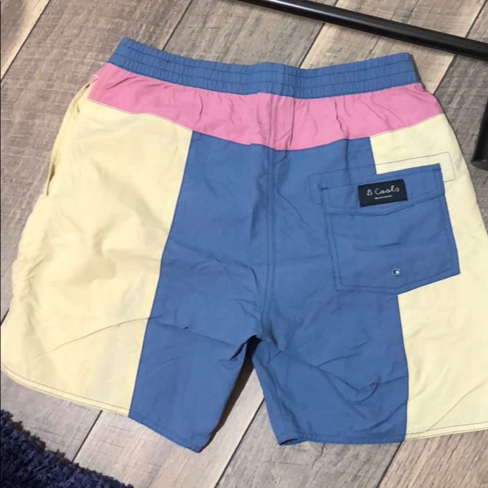 Never worn men’s shorts